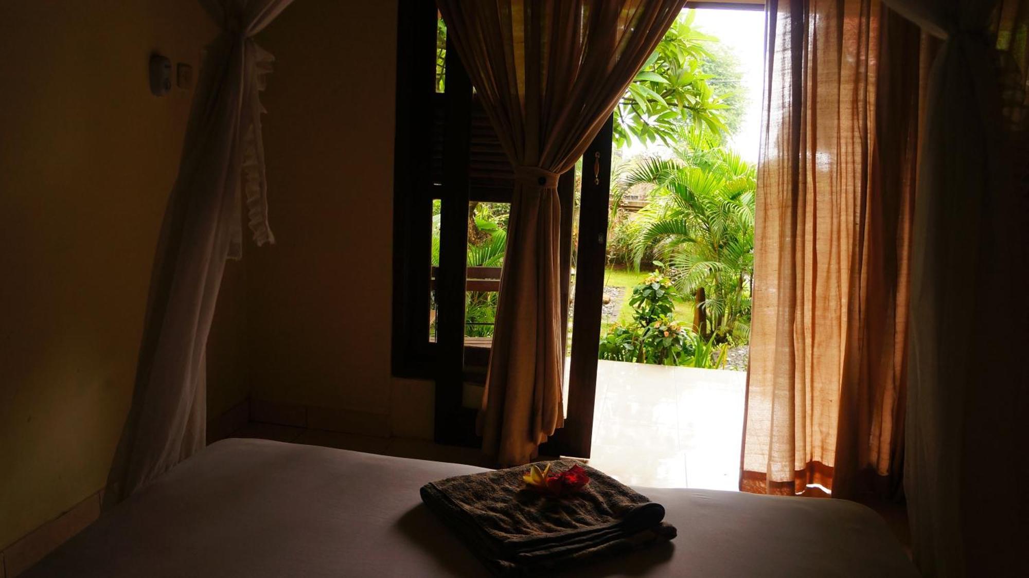 Rumahku Homestay Amed  Ngoại thất bức ảnh