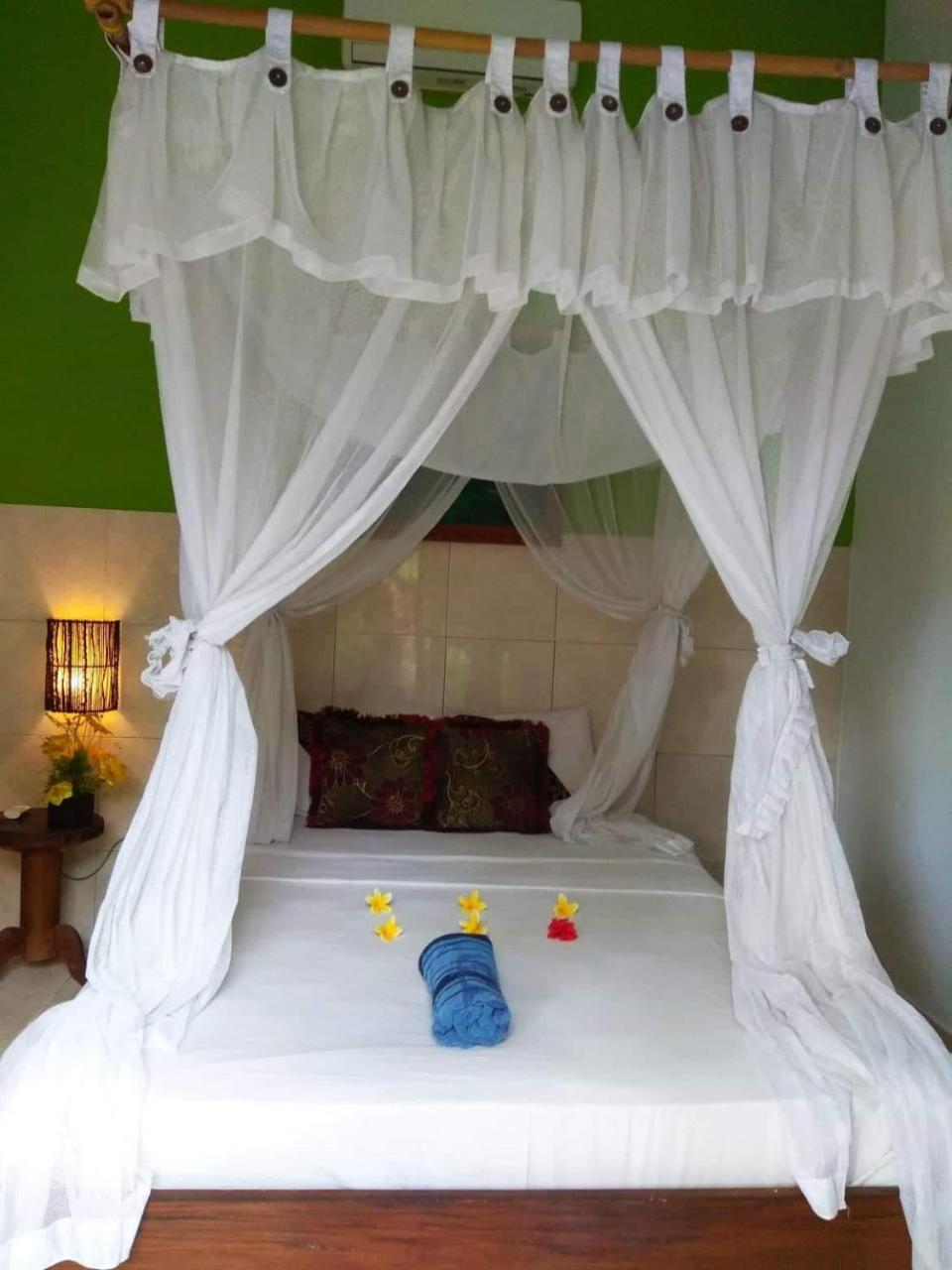 Rumahku Homestay Amed  Ngoại thất bức ảnh